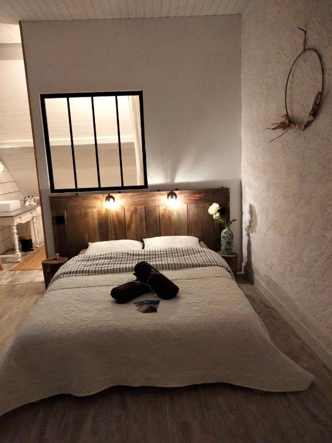 Chambre Telma 2 Pers Avec Piscine "Mon Lit Au Pre" Couples Ou Femmes Seulement Pontours Kültér fotó